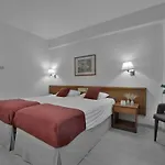 Hotel Odysseia Kapetanios 4*