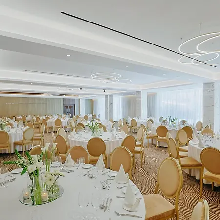Odysseia Kapetanios 4* Лимасол
