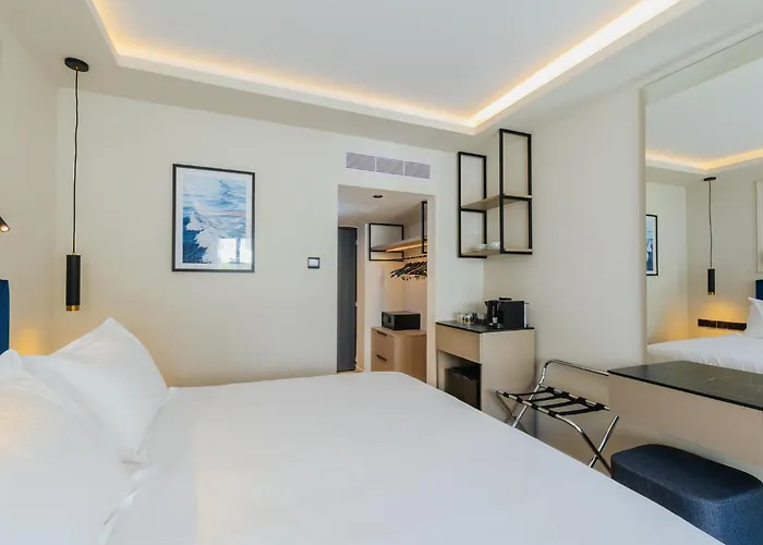 Hotell Odysseia Kapetanios 4*